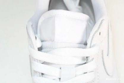 1 Triple Low Golf Jordan White Retro 0812